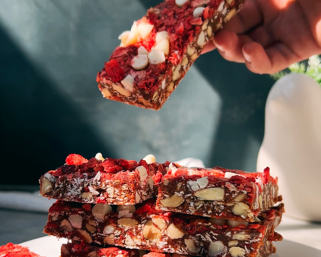 chewy no-bake granola bars, sweetened with dates