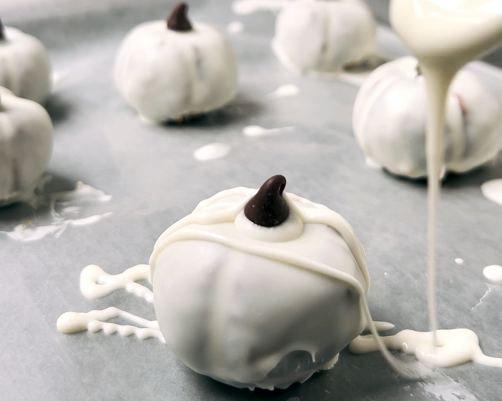 Ghost Pumpkin Truffles