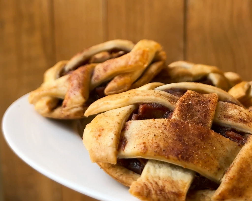 Refined Sugar Free Apple Pie Cookies, sweetened with date sugar