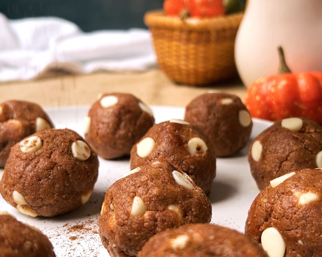 Protein Pumpkin Snickerdoodle Bites