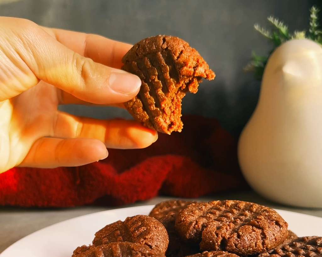 Cinnamon Peanut Butter Cookies