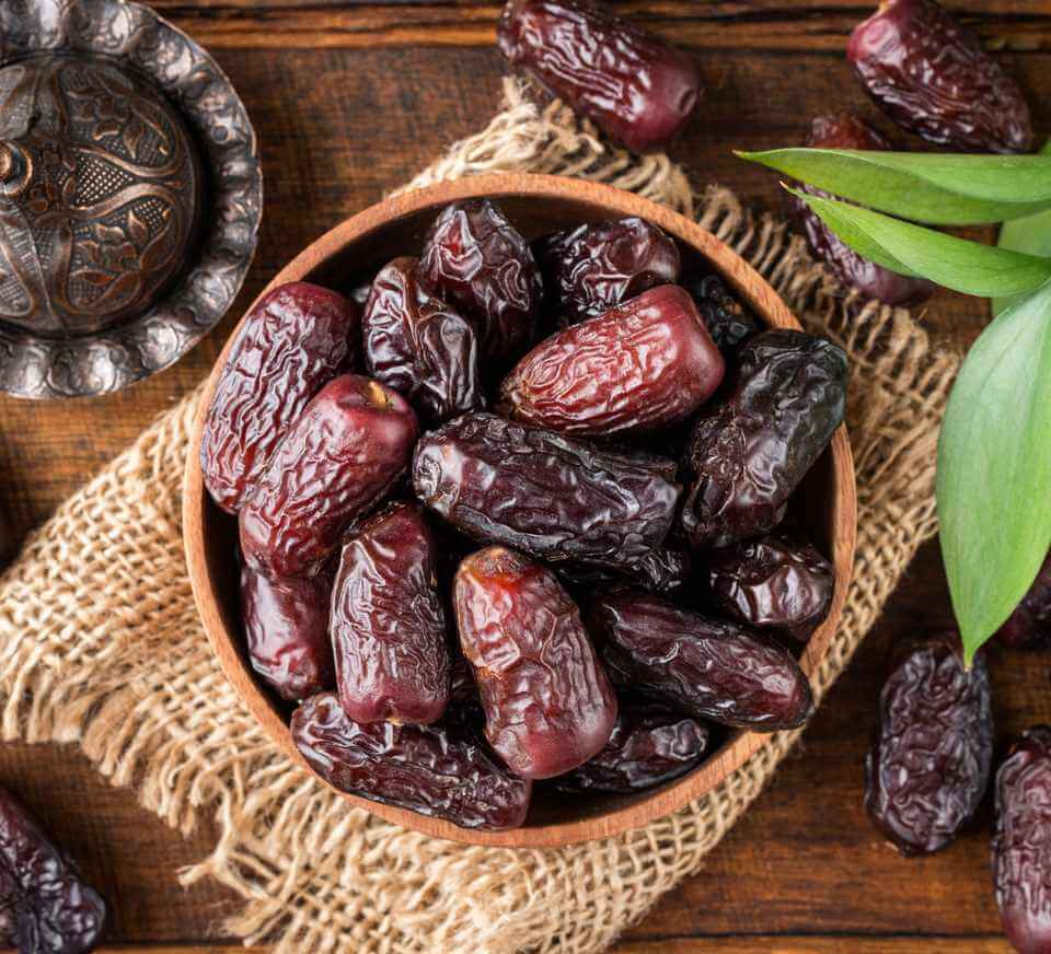 Why You Should Be Eating Dates